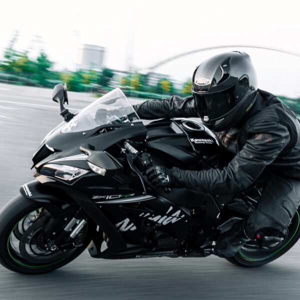 Helm RPHA 11 Carbon