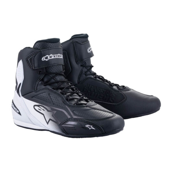 Schuh Faster 3
